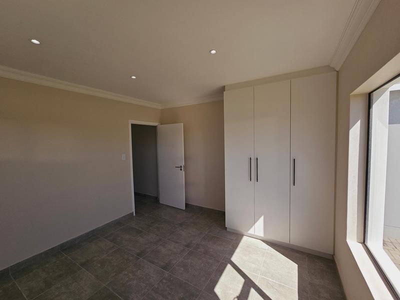 2 Bedroom Property for Sale in Fountains Estate Eastern Cape